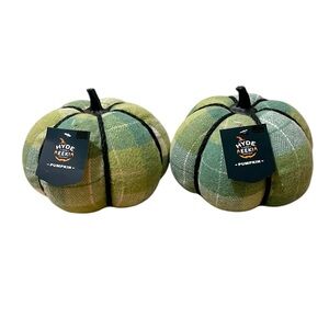 Hyde & EEK! Brushed Plaid Knit Pumpkins - Set of 2